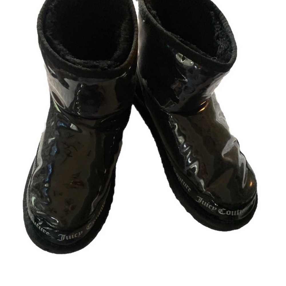 Juicy Couture Black Patent Women’s  Cozy Winter Boots Sz 8